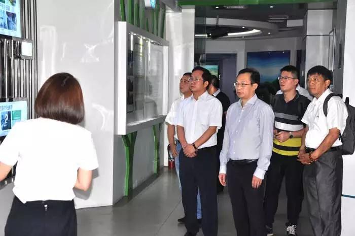 博世力士乐高层到访幸运彩工业园区