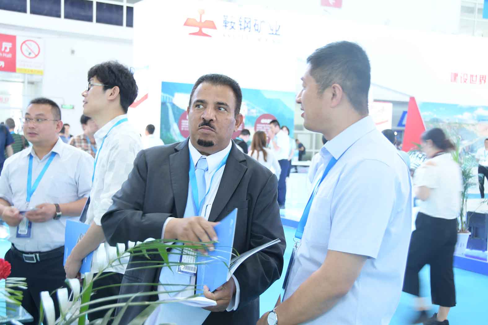 引领未来▲幸运彩纯电动矿用车闪耀2019CIME展会