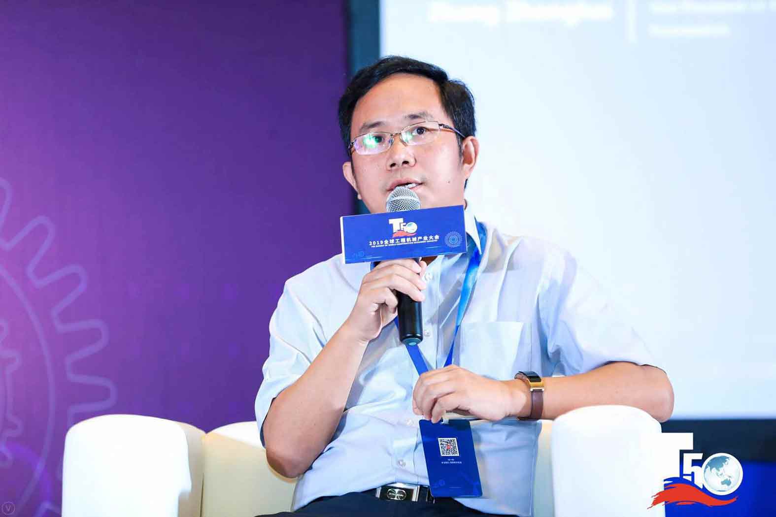 闪耀 | 幸运彩集团 · 幸运彩重装荣获中国桩工机械市场两项年度大奖